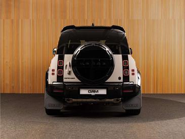 Land Rover Defender 130 D300 MHEV — photo 4