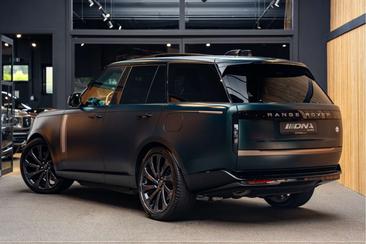 Land Rover Range Rover P550e — photo 5