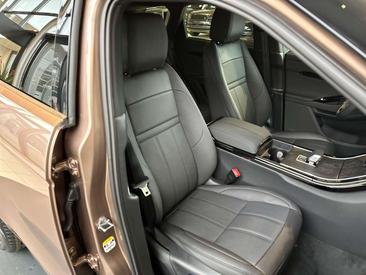 Land Rover Range Rover Evoque P269e — photo 10