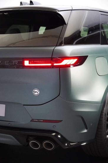 Land Rover Range Rover Sport SV — photo 9