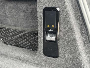 Land Rover Range Rover Sport P460e — photo 9