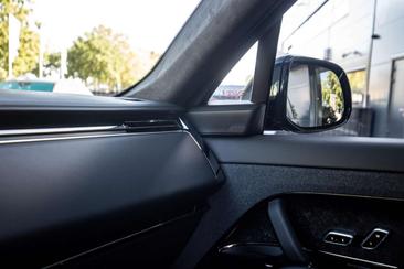 Land Rover Range Rover Sport P550e — photo 13