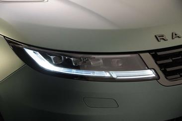 Land Rover Range Rover Sport SV — photo 10