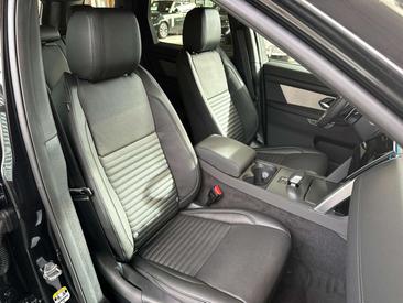 Land Rover Discovery Sport P270e — photo 10