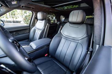 Land Rover Range Rover Sport P550e — photo 14
