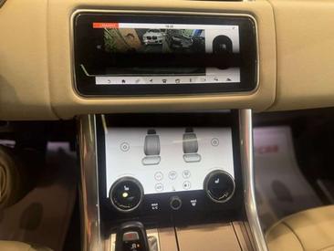 Land Rover Range Rover Sport P440e — photo 19