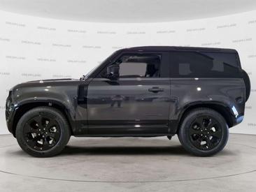 Land Rover Defender 90 D200 MHEV — photo 6