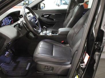Land Rover Range Rover Evoque P269e — photo 11