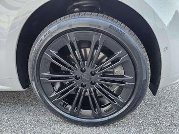 Land Rover Range Rover Sport P460e — photo 9