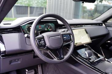 Land Rover Range Rover Sport P440e — photo 4