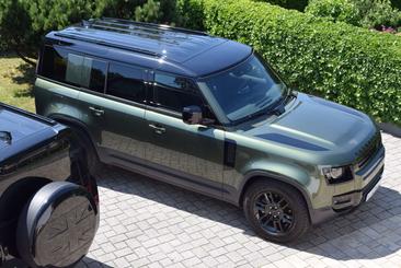 Land Rover Defender 110 Hard Top D250 — photo 11