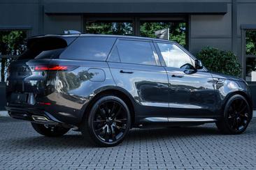 Land Rover Range Rover Sport P550e — photo 20