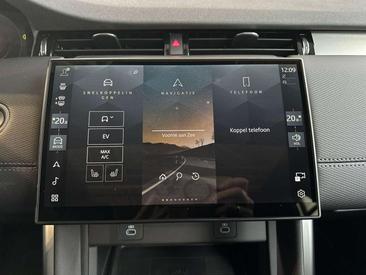Land Rover Discovery Sport P270e — photo 15