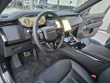 Land Rover Range Rover Sport P460e — photo 12