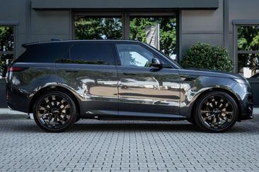 Land Rover Range Rover Sport P550e — photo 21