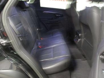 Land Rover Range Rover Evoque P269e — photo 14