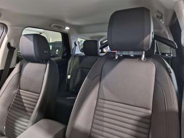 Land Rover Discovery Sport D165 — photo 12
