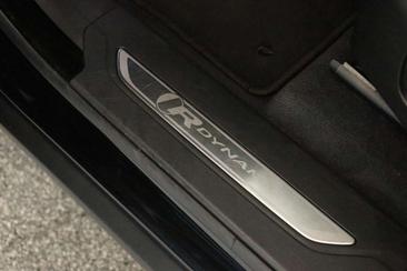 Land Rover Range Rover Velar P400 — photo 19