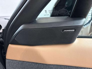 Land Rover Range Rover Sport P440e — photo 12