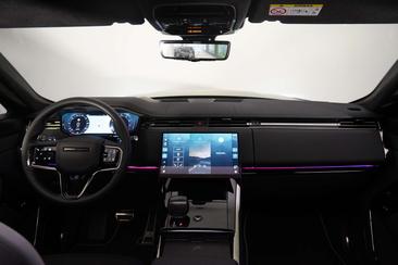 Land Rover Range Rover Sport SV — photo 18