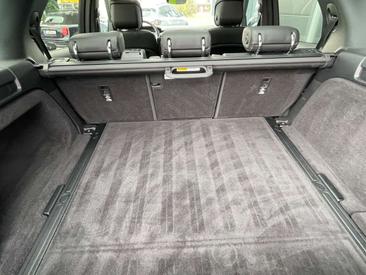Land Rover Discovery D300 — photo 22