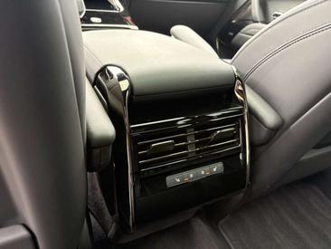 Land Rover Range Rover Sport P460e — photo 23