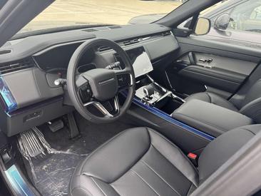 Land Rover Range Rover Sport P460e — photo 9