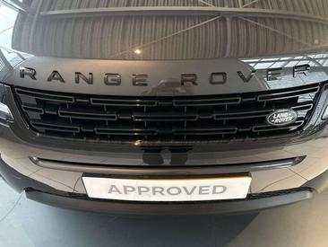 Land Rover Range Rover Evoque P269e — photo 24