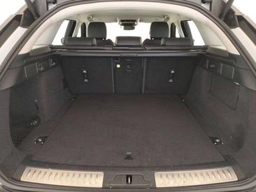 Land Rover Range Rover Velar D200 — photo 18