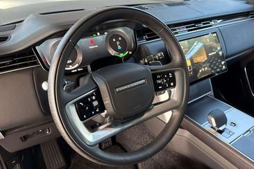 Land Rover Range Rover P550e — photo 16