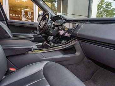 Land Rover Range Rover Sport P550e — photo 13