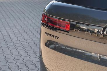 Land Rover Range Rover Sport P550e — photo 26