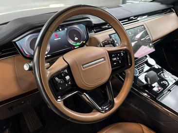 Land Rover Range Rover Sport P440e — photo 16