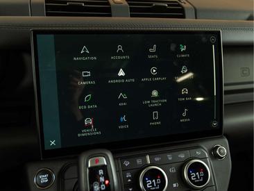 Land Rover Defender 130 D300 MHEV — photo 20