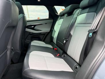 Land Rover Range Rover Evoque P200 — photo 18