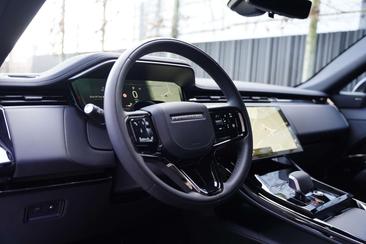 Land Rover Range Rover Sport P460e — photo 4