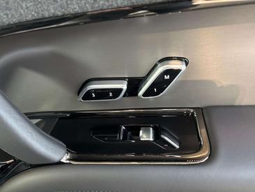 Land Rover Range Rover Sport P460e — photo 11
