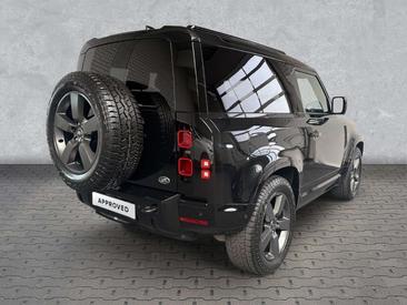 Land Rover Defender 110 D300 MHEV — photo 15