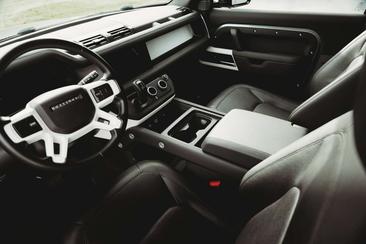 Land Rover Defender 90 Hard Top D250 — photo 15