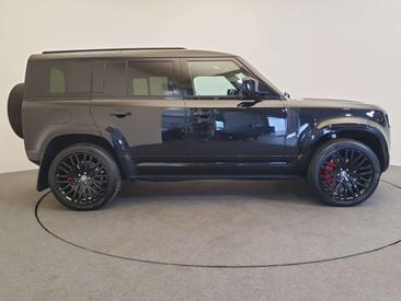 Land Rover Defender 130 D300 MHEV — photo 5