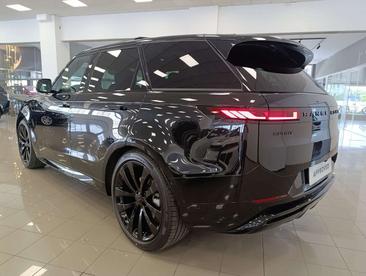 Land Rover Range Rover Sport D250 — photo 9