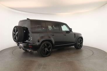 Land Rover Defender 110 V8 (P525) — photo 29