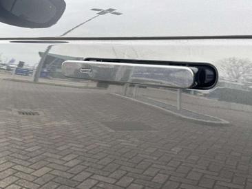 Land Rover Range Rover Sport P460e — photo 29