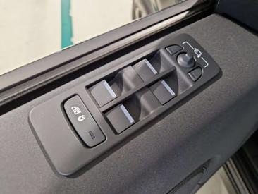 Land Rover Discovery Sport D165 — photo 25