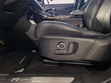 Land Rover Range Rover Evoque D165 — photo 25