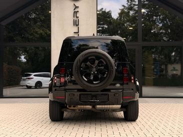 Land Rover Defender 110 X-Dynamic HSE 3.0 D MHEV D300 — photo 4