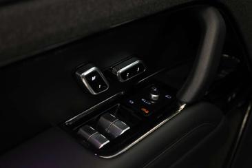 Land Rover Range Rover Sport D350 — photo 15
