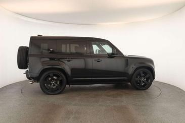Land Rover Defender 110 V8 (P525) — photo 31