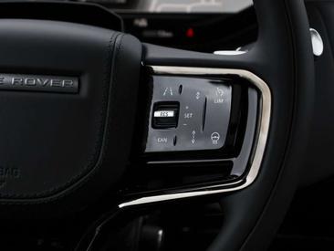 Land Rover Range Rover Sport P550e — photo 13