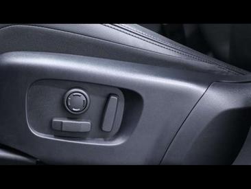 Land Rover Range Rover Evoque D165 — photo 25